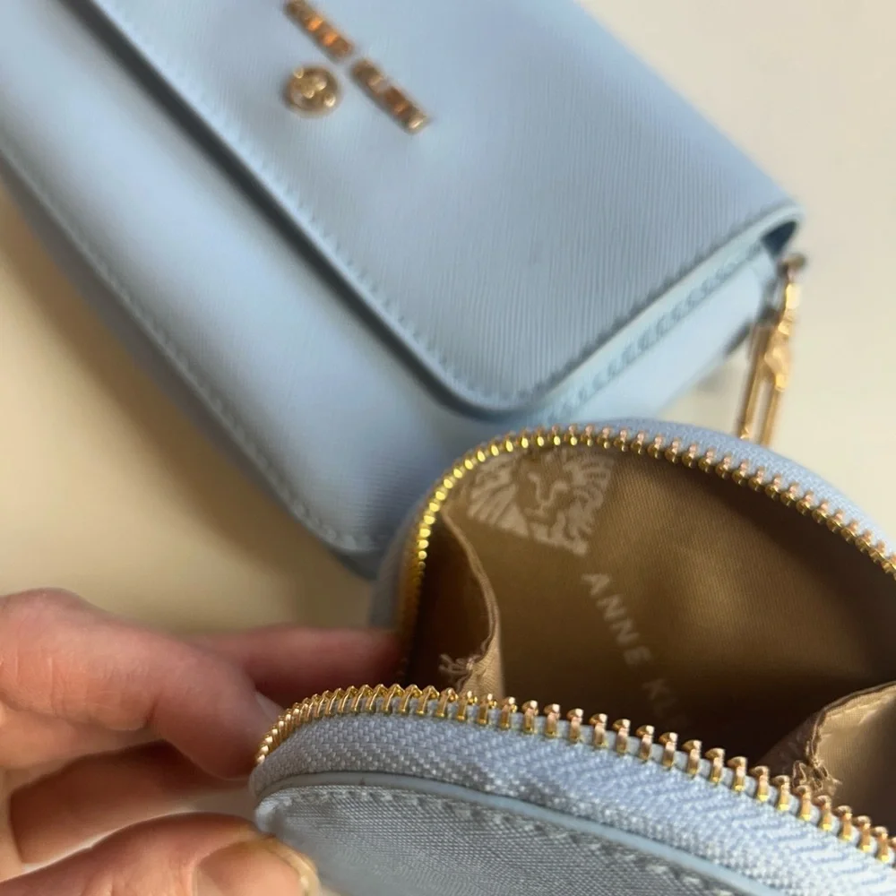 Anne‎ Klein Tiffany Blue Bag and Coin Purse Set with gold detail